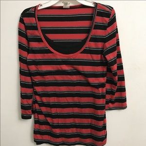 Juniors Medium Zero striped shirt